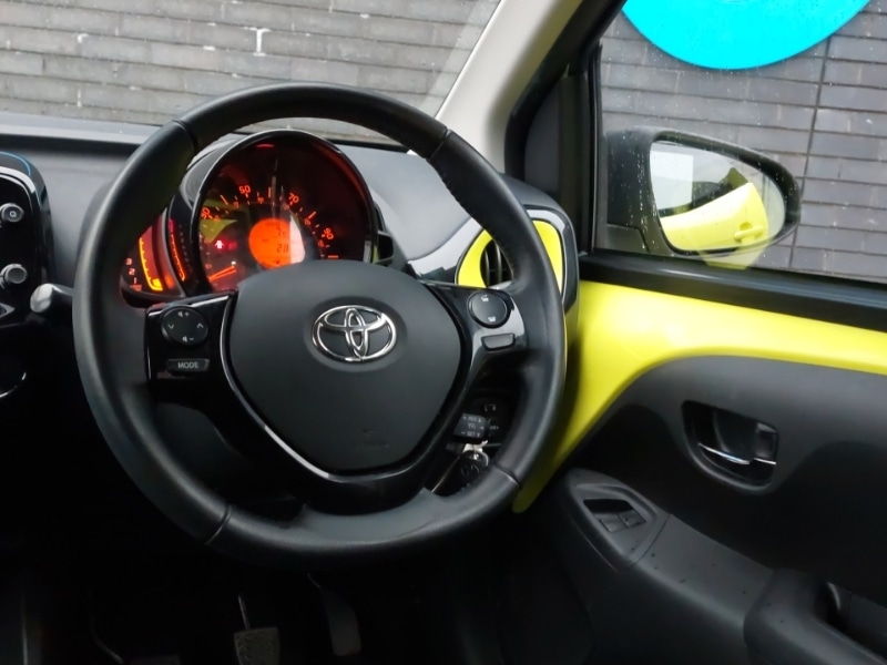 Used Toyota AYGO 2017 for sale - 76418840: Photo 10