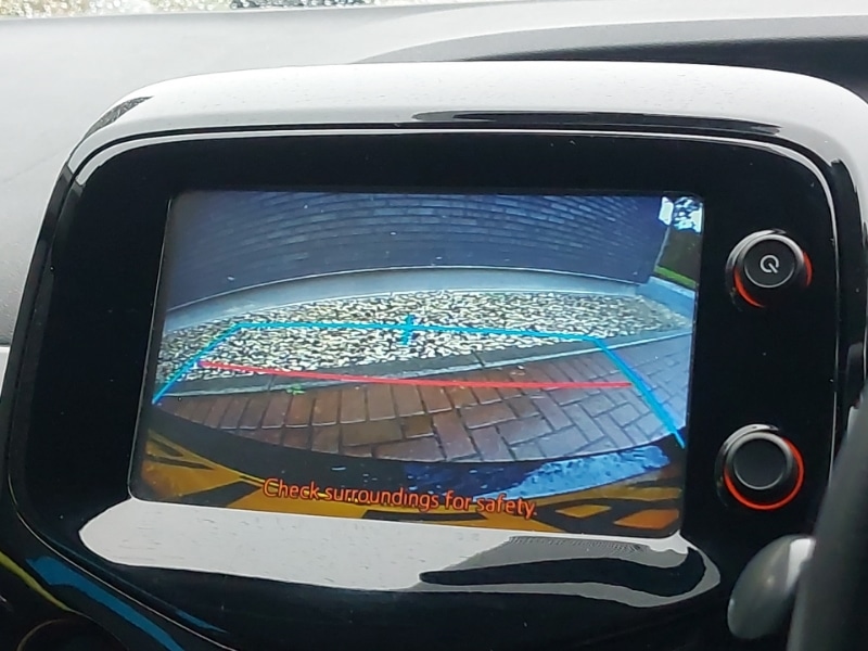 Used Toyota AYGO 2017 for sale - 76418840: Photo 19