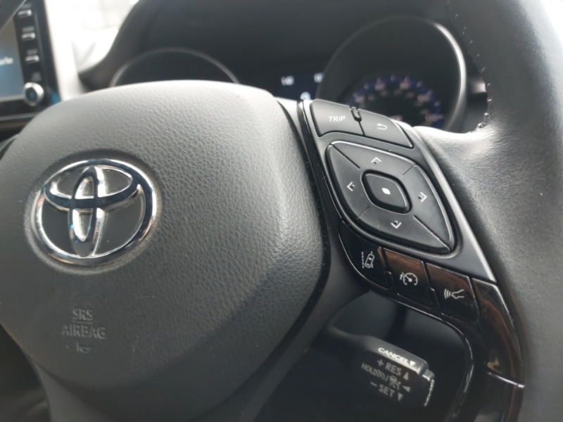 Used Toyota C-HR 2023 for sale - 77922537: Photo 16