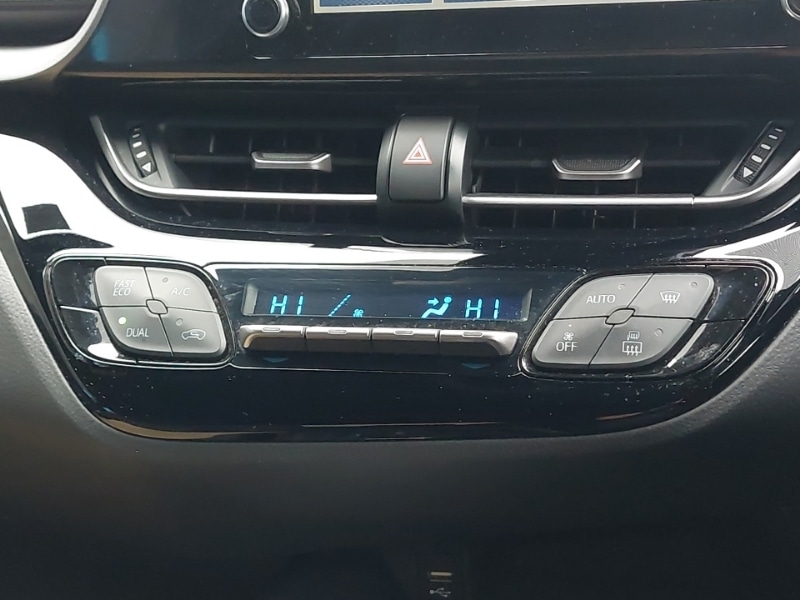 Used Toyota C-HR 2023 for sale - 77922537: Photo 17