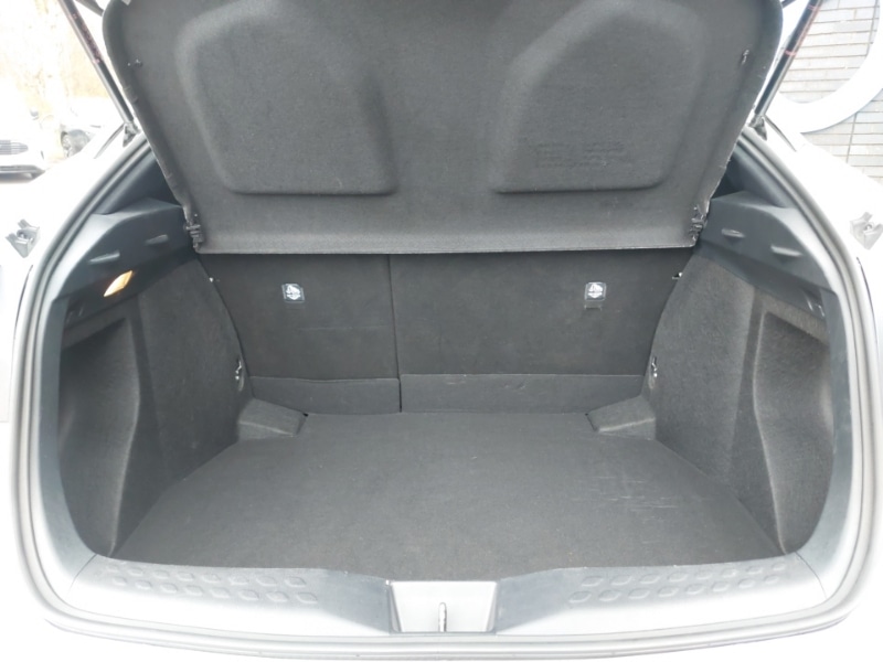 Used Toyota C-HR 2023 for sale - 77922537: Photo 8