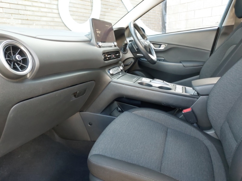 Used Hyundai KONA 2023 for sale - 78126370: Photo 5