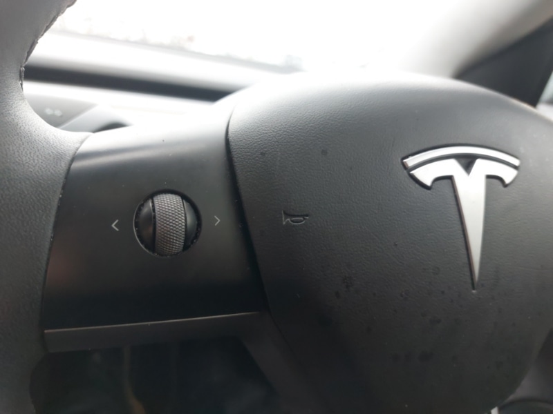 Used Tesla Model 3 2020 for sale - 76165998: Photo 15