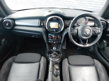 Used MINI Convertible 2017 for sale - 76959246: Photo