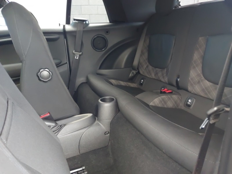 Used MINI Convertible 2017 for sale - 76959246: Photo 6