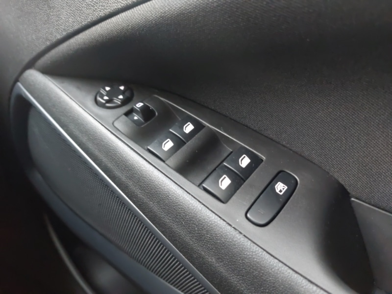 Used Vauxhall Crossland X 2018 for sale - 76583664: Photo 19