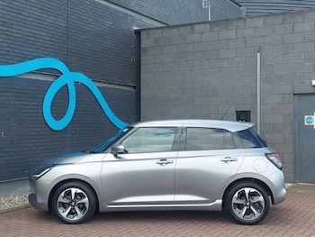 Used Suzuki Swift 2024 for sale - 78173031: Photo