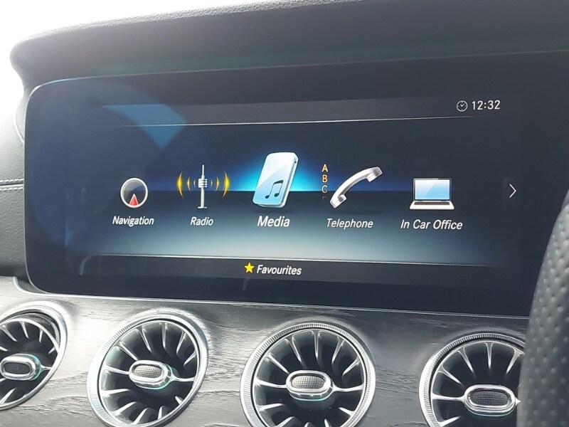 Used Mercedes-Benz E Class 2020 for sale - 77556330: Photo 11