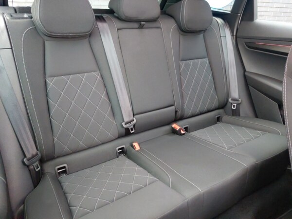 Used Skoda Karoq 2024 for sale - 75714803: Photo 13
