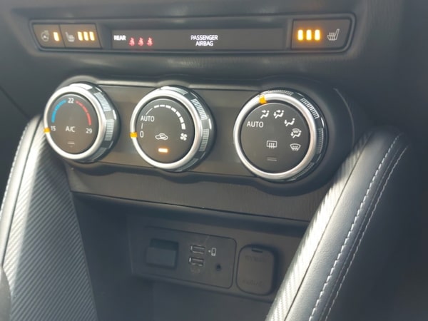 Used Mazda Mazda2 2022 for sale - 75562438: Photo 17
