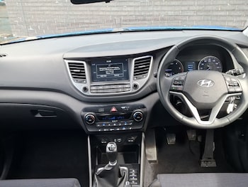 Used Hyundai TUCSON 2017 for sale - 79424901: Photo