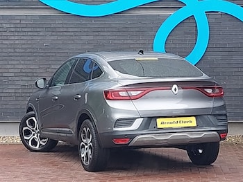 Used Renault Arkana 2023 for sale - 78861301: Photo