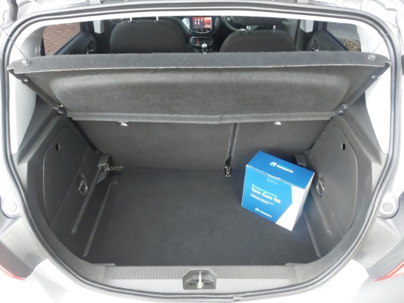 Used Vauxhall Corsa 2015 for sale - 76947519: Photo 8