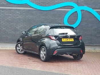 Used Mazda Mazda2 HYBRID 2024 for sale - 76533053: Photo