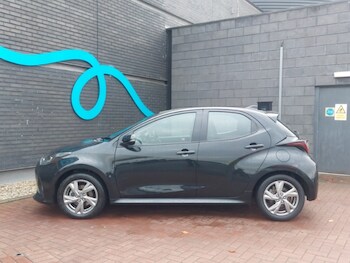 Used Mazda Mazda2 HYBRID 2024 for sale - 76533053: Photo