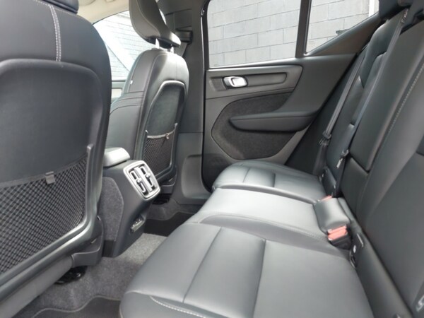 Used Volvo XC40 2024 for sale - 75775742: Photo 6