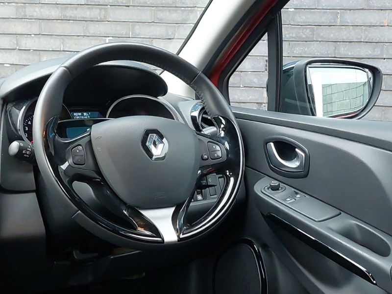 Used Renault Clio 2016 for sale - 77466597: Photo 10