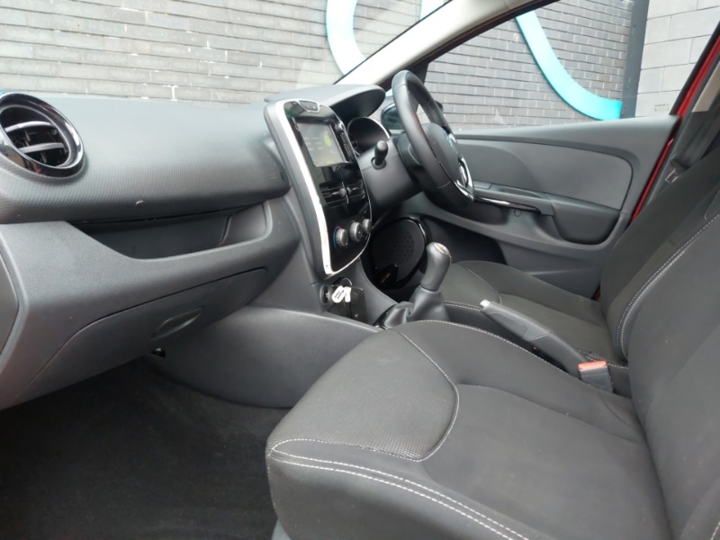Used Renault Clio 2016 for sale - 77466597: Photo 5