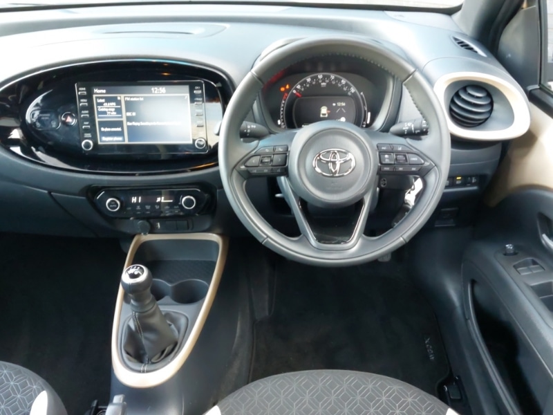 Used Toyota Aygo X 2022 for sale - 76383916: Photo 7