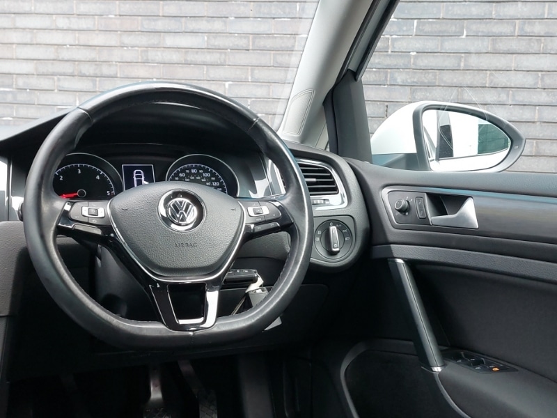 Used Volkswagen Golf 2019 for sale - 76120985: Photo 10