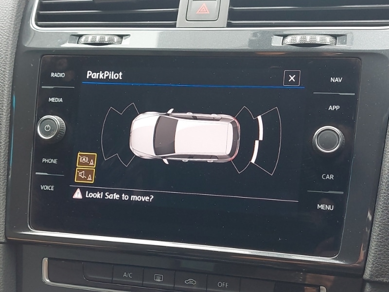 Used Volkswagen Golf 2019 for sale - 76120985: Photo 19