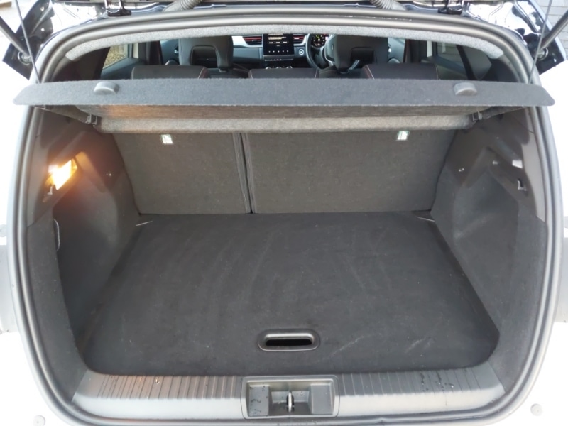 Used Renault Captur 2022 for sale - 76925297: Photo 8