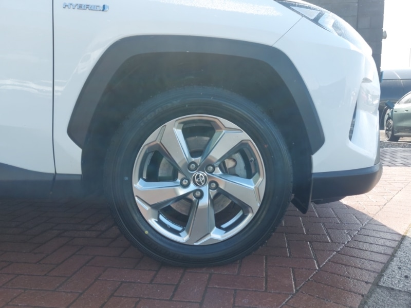 Used Toyota RAV4 2020 for sale - 76169555: Photo 14