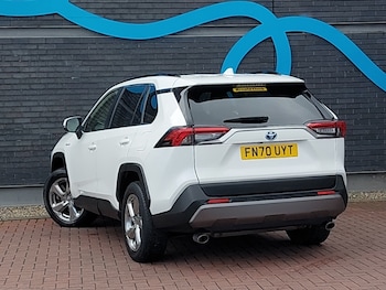Used Toyota RAV4 2020 for sale - 76169555: Photo 3