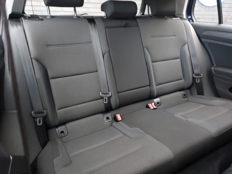 Used Volkswagen Golf 2017 for sale - 76408287: Photo 13