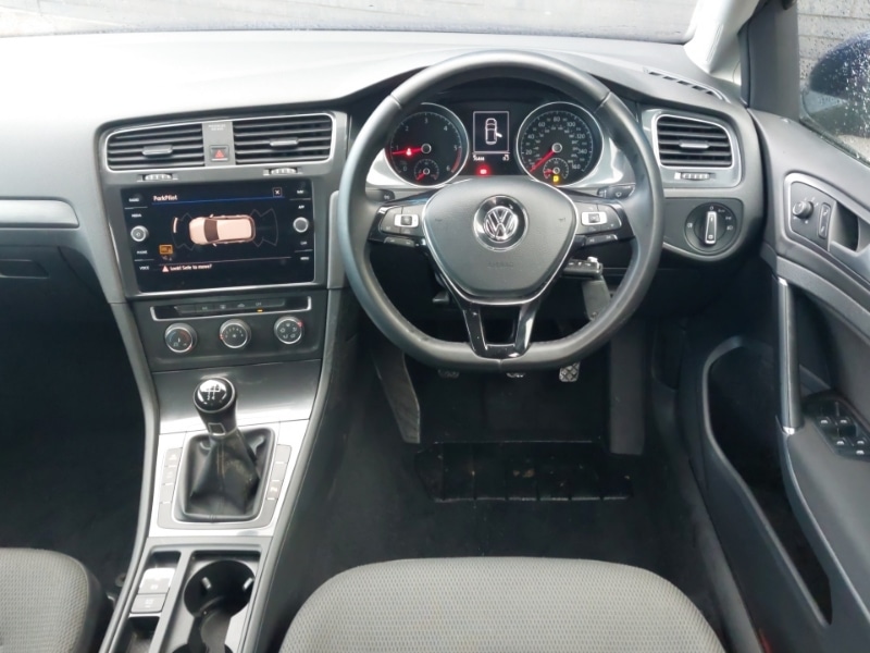 Used Volkswagen Golf 2017 for sale - 76408287: Photo 7