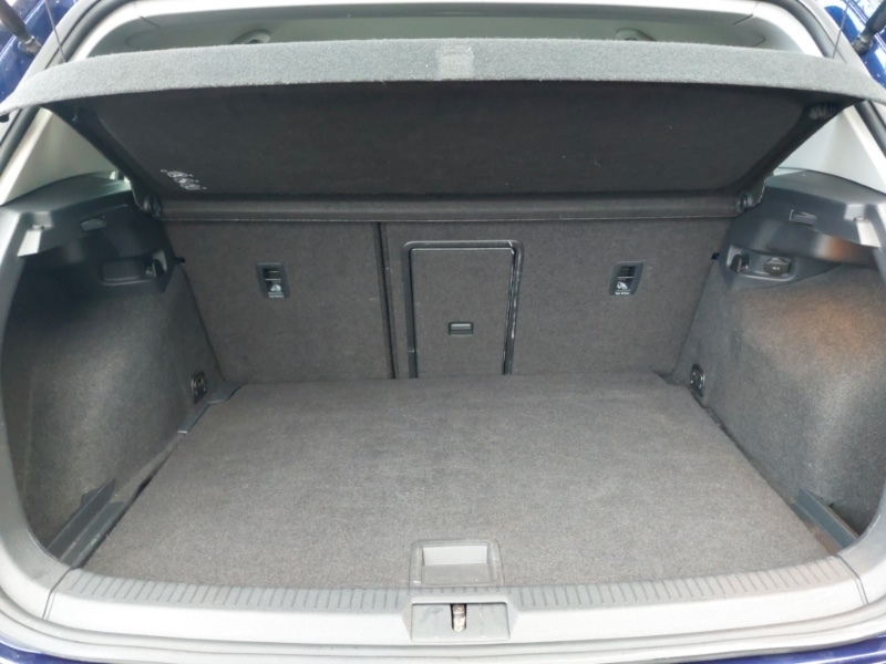 Used Volkswagen Golf 2017 for sale - 76408287: Photo 8