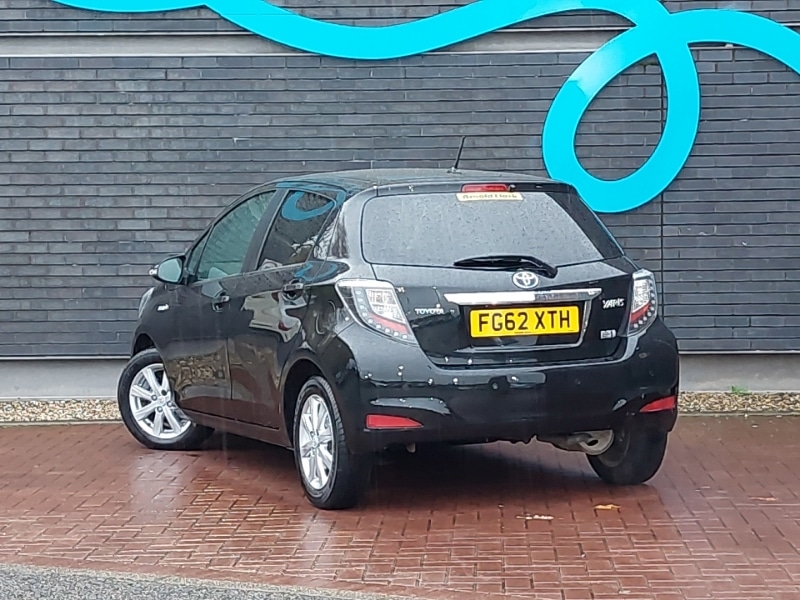 Used Toyota Yaris 2012 for sale - 76478533: Photo 3