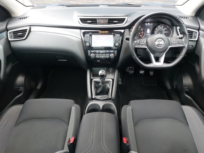 Used Nissan Qashqai 2018 for sale - 77466598: Photo 2