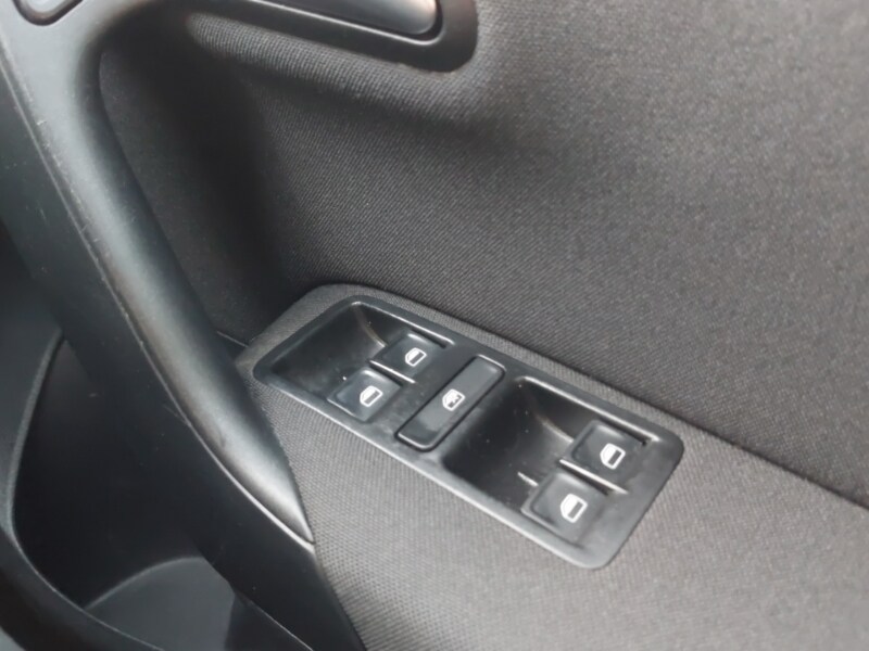 Used Volkswagen Polo 2015 for sale - 76839133: Photo 19