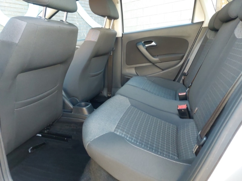 Used Volkswagen Polo 2015 for sale - 76839133: Photo 6