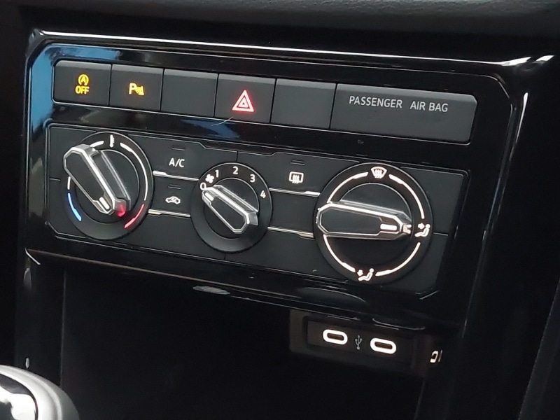 Used Volkswagen T-Cross 2024 for sale - 77264897: Photo 17