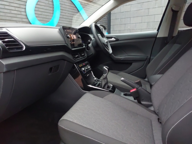 Used Volkswagen T-Cross 2024 for sale - 77264897: Photo 5