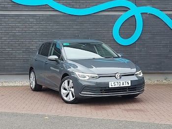 Volkswagen - Golf