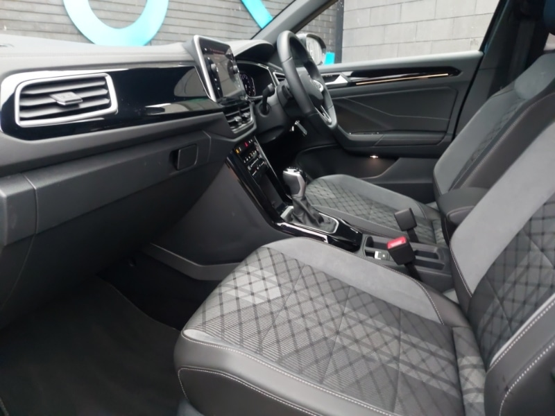 Used Volkswagen T-Roc 2025 for sale - 77141918: Photo 5