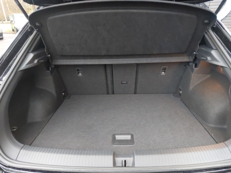 Used Volkswagen T-Roc 2025 for sale - 77141918: Photo 8