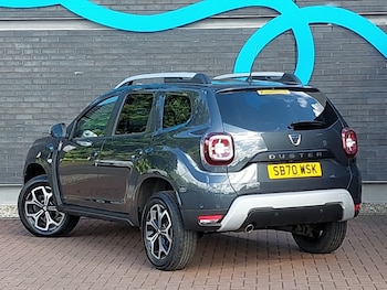 Used Dacia Duster 2021 for sale - 78928683: Photo