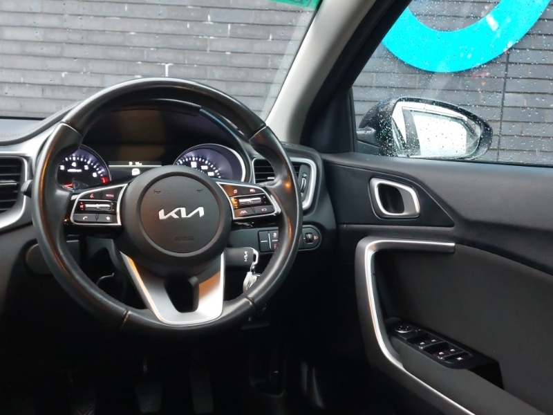 Used Kia Ceed 2023 for sale - 76889402: Photo 10