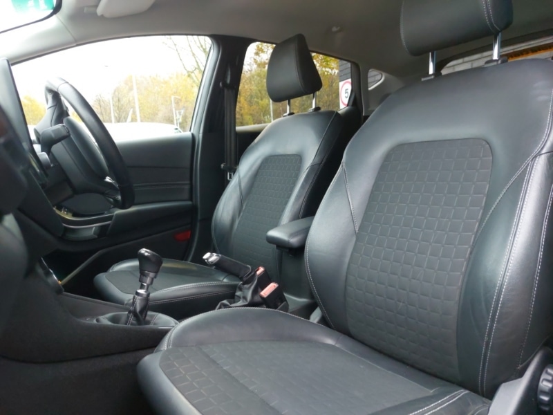 Used Ford Fiesta 2018 for sale - 76451111: Photo 12