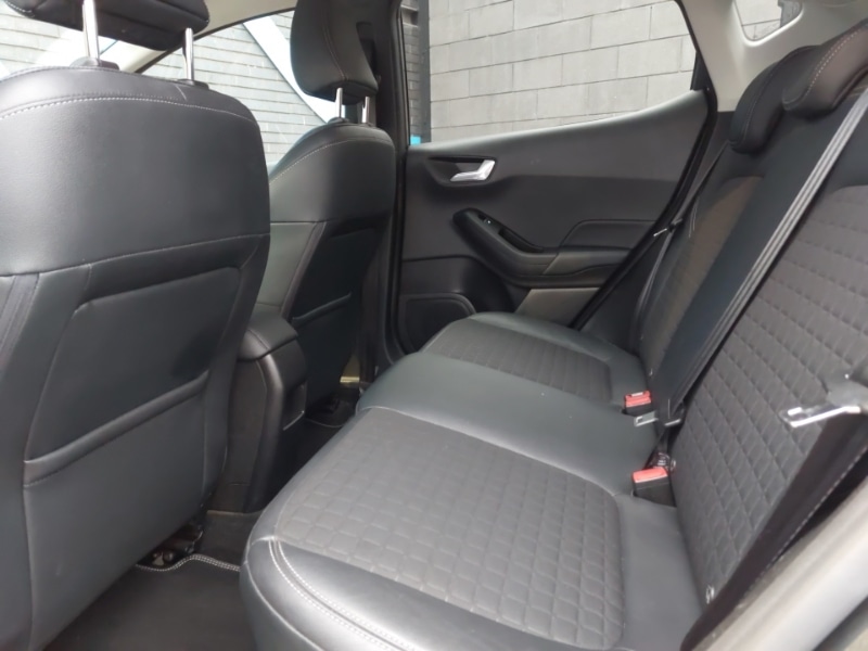 Used Ford Fiesta 2018 for sale - 76451111: Photo 6