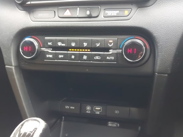 Used Kia Ceed 2018 for sale - 76275756: Photo 17
