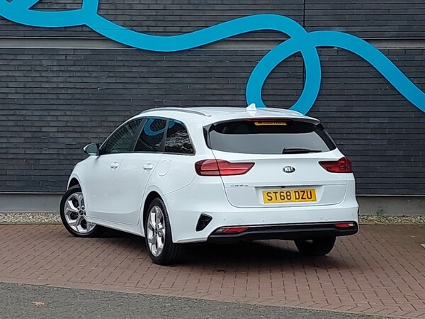 Used Kia Ceed 2018 for sale - 76275756: Photo 3