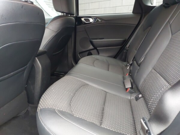 Used Kia Ceed 2018 for sale - 76275756: Photo 6
