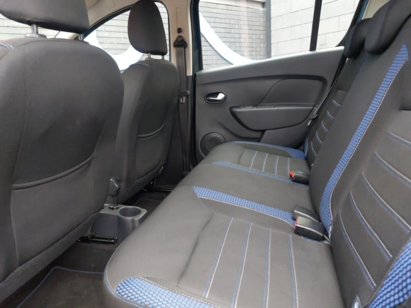 Used Dacia Sandero Stepway 2020 for sale - 76629240: Photo 6