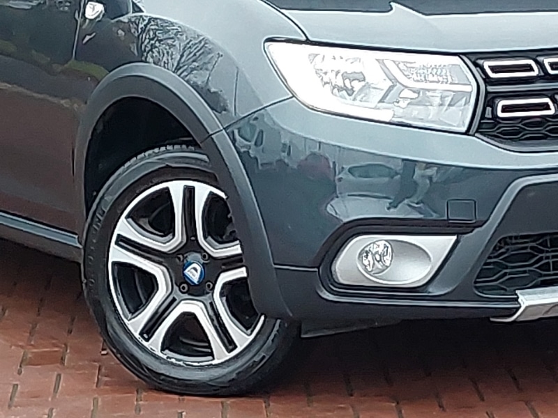 Used Dacia Sandero Stepway 2020 for sale - 76629240: Photo 9