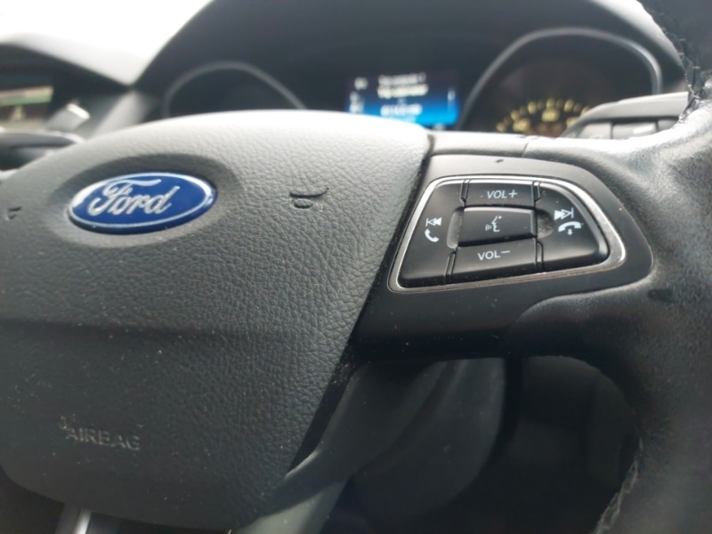 Used Ford Focus 2016 for sale - 76403933: Photo 16